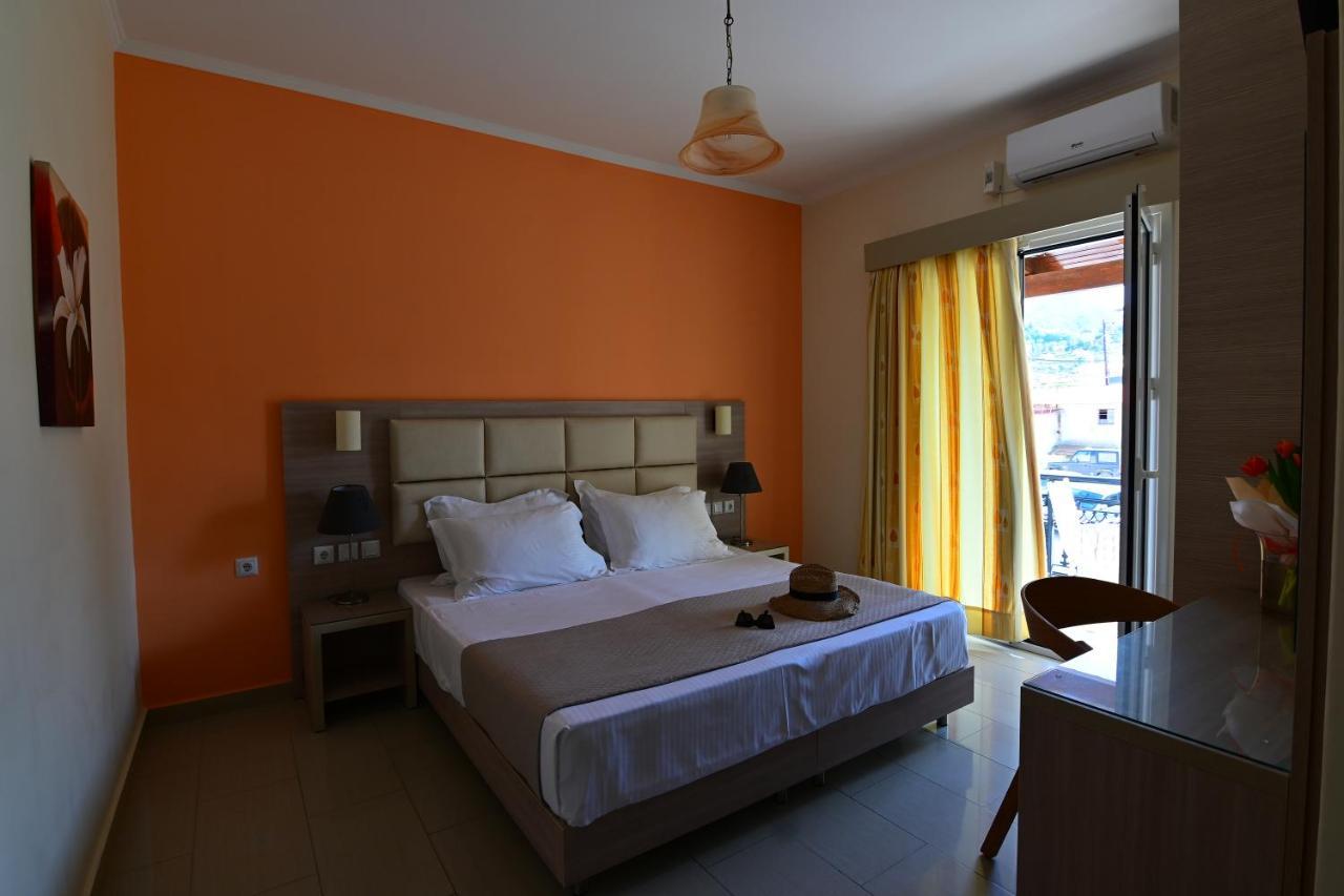 Nadia'S Studios & Apartments In Argasi, Sea-View Exterior photo