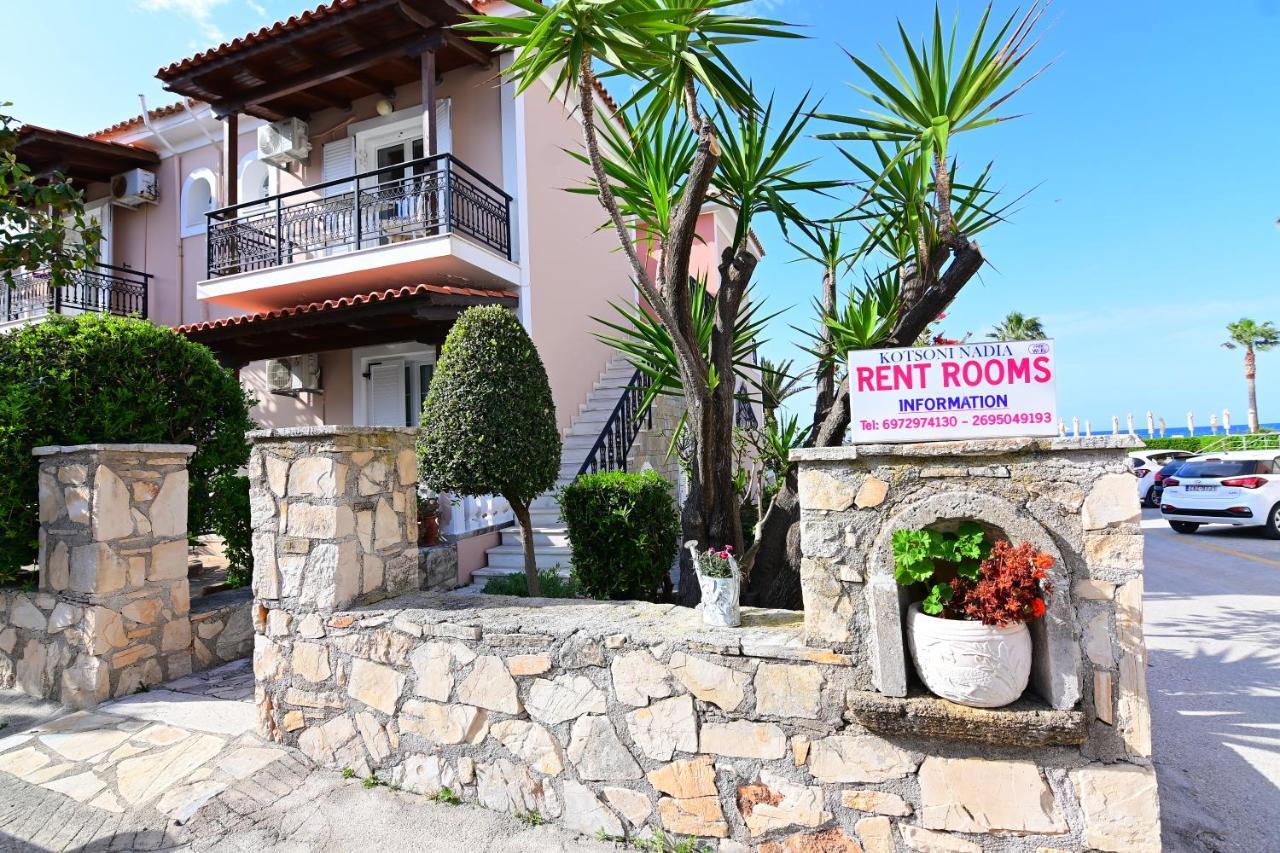 Nadia'S Studios & Apartments In Argasi, Sea-View Exterior photo